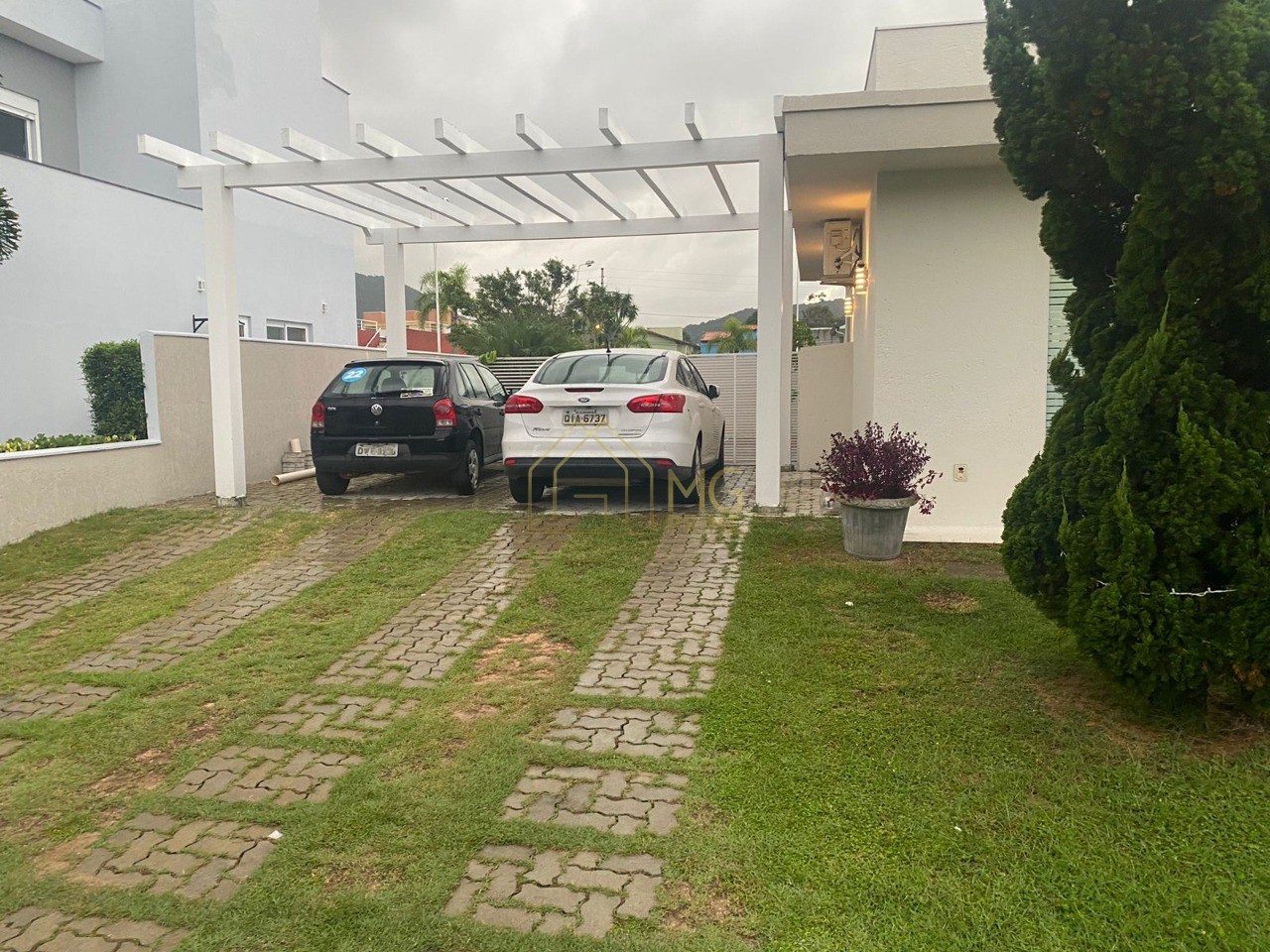 Casa à venda com 3 quartos, 150m² - Foto 3