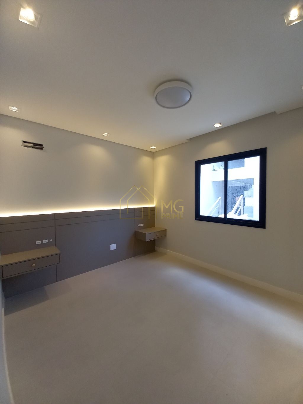 Apartamento à venda com 2 quartos, 67m² - Foto 20