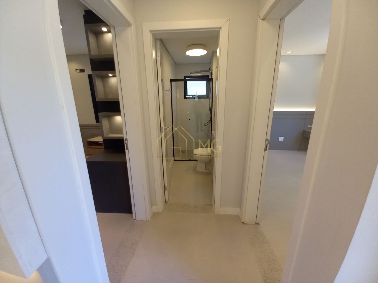 Apartamento à venda com 2 quartos, 67m² - Foto 13