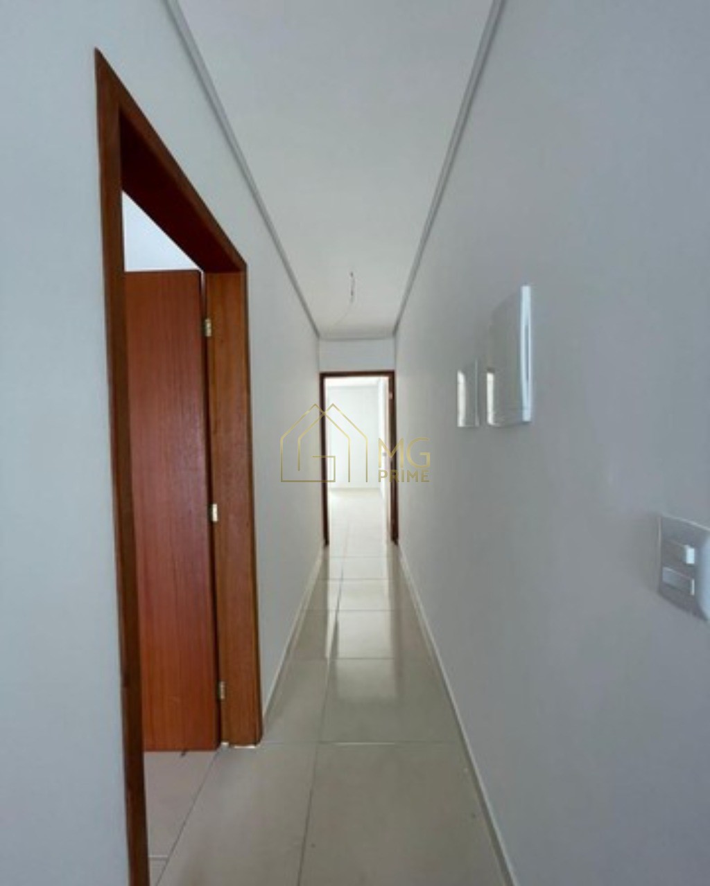 Casa à venda com 2 quartos, 150m² - Foto 9