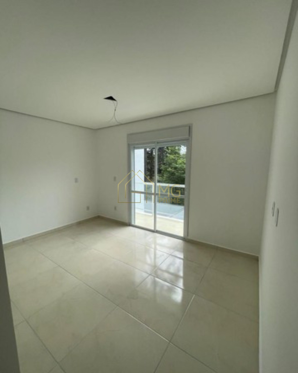 Casa à venda com 2 quartos, 150m² - Foto 12