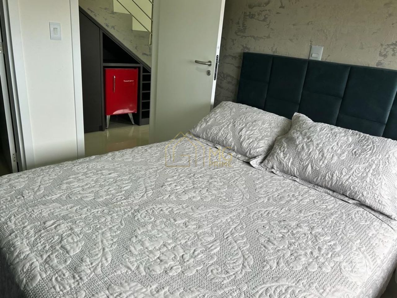 Apartamento à venda com 2 quartos, 74m² - Foto 31