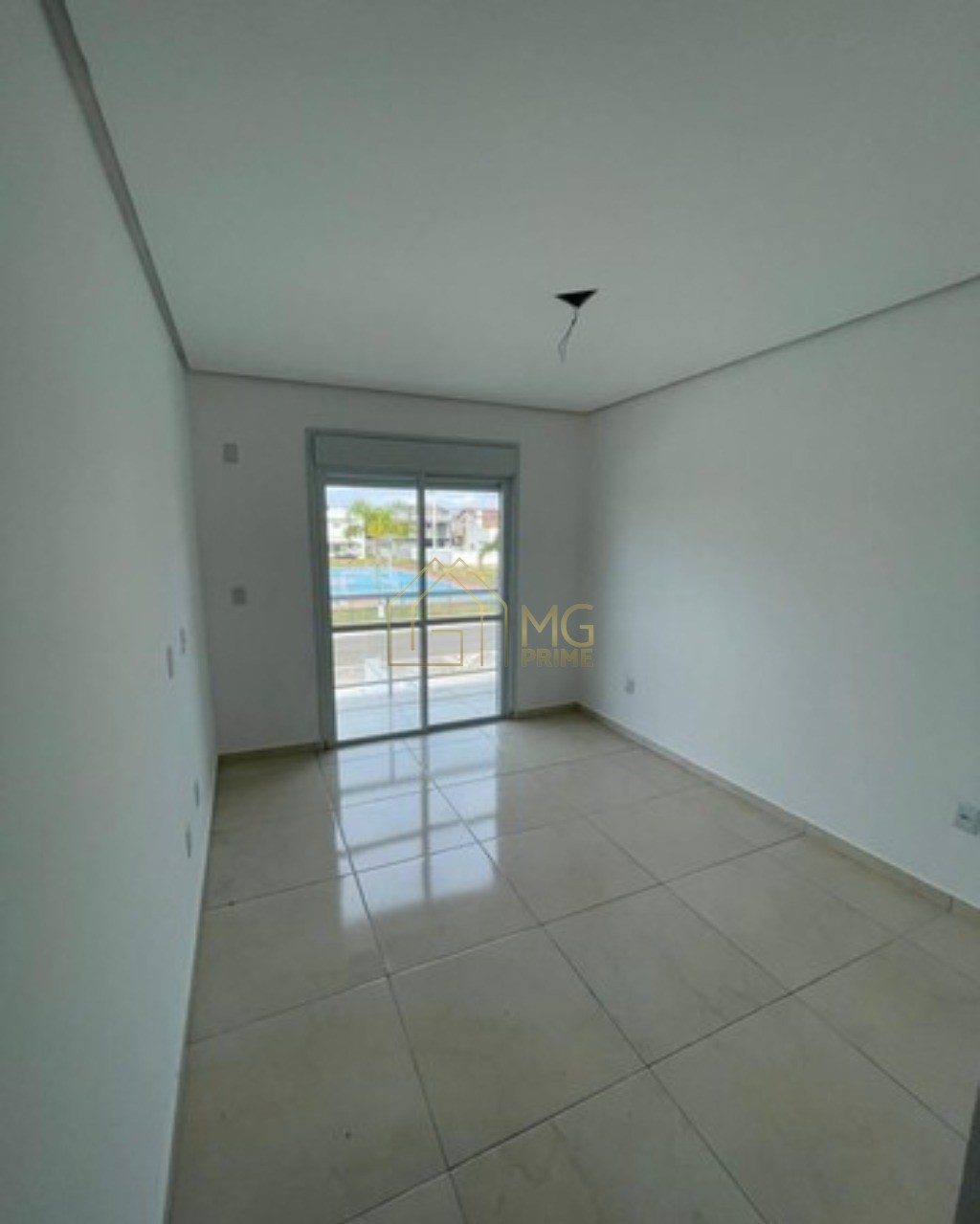 Casa à venda com 2 quartos, 150m² - Foto 10