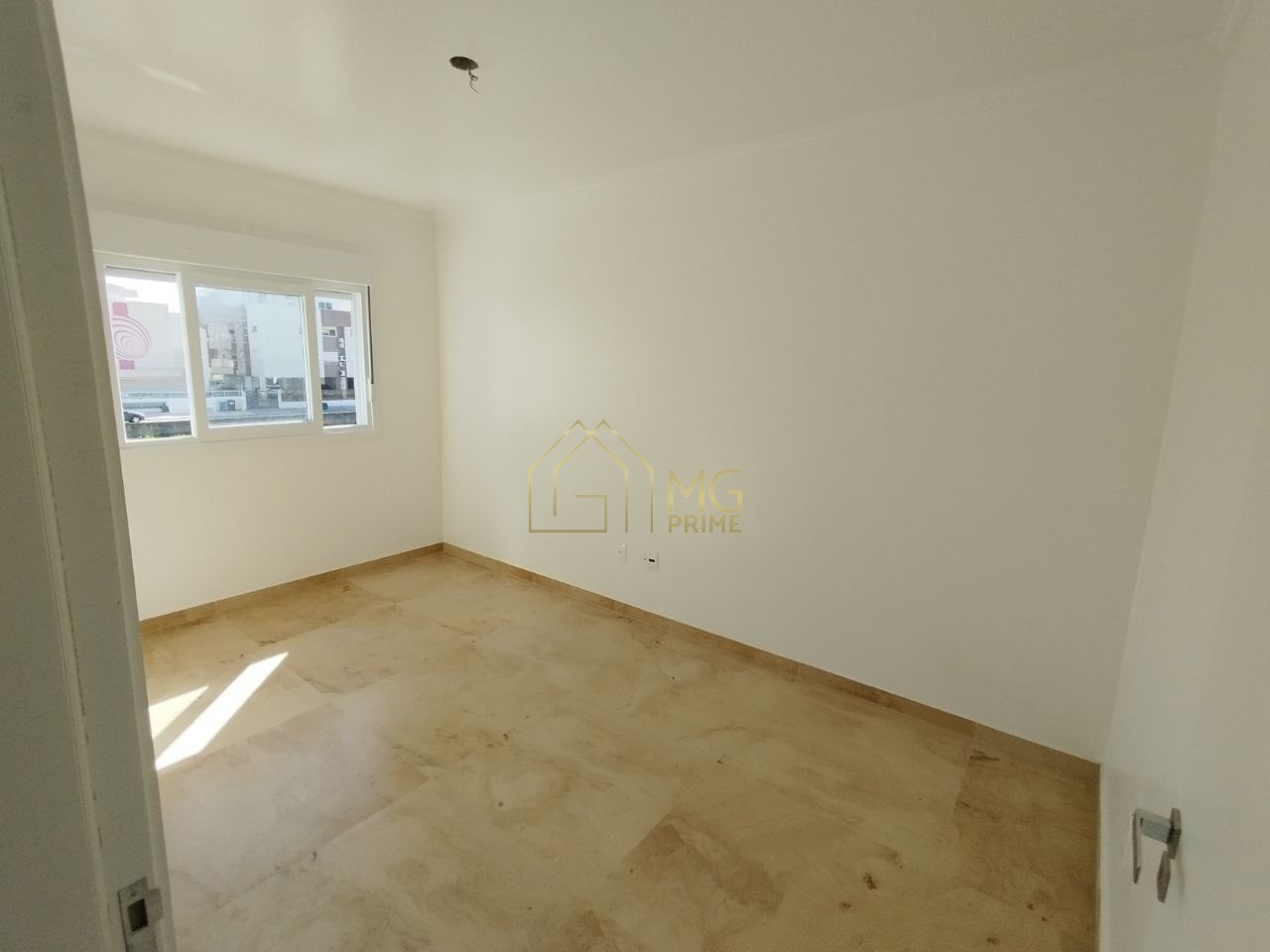 Casa à venda com 3 quartos, 150m² - Foto 13