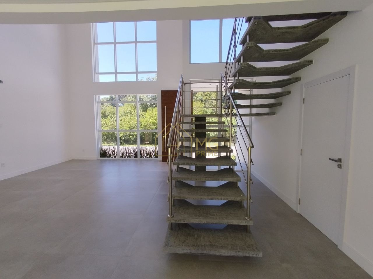 Casa à venda com 3 quartos, 269m² - Foto 10