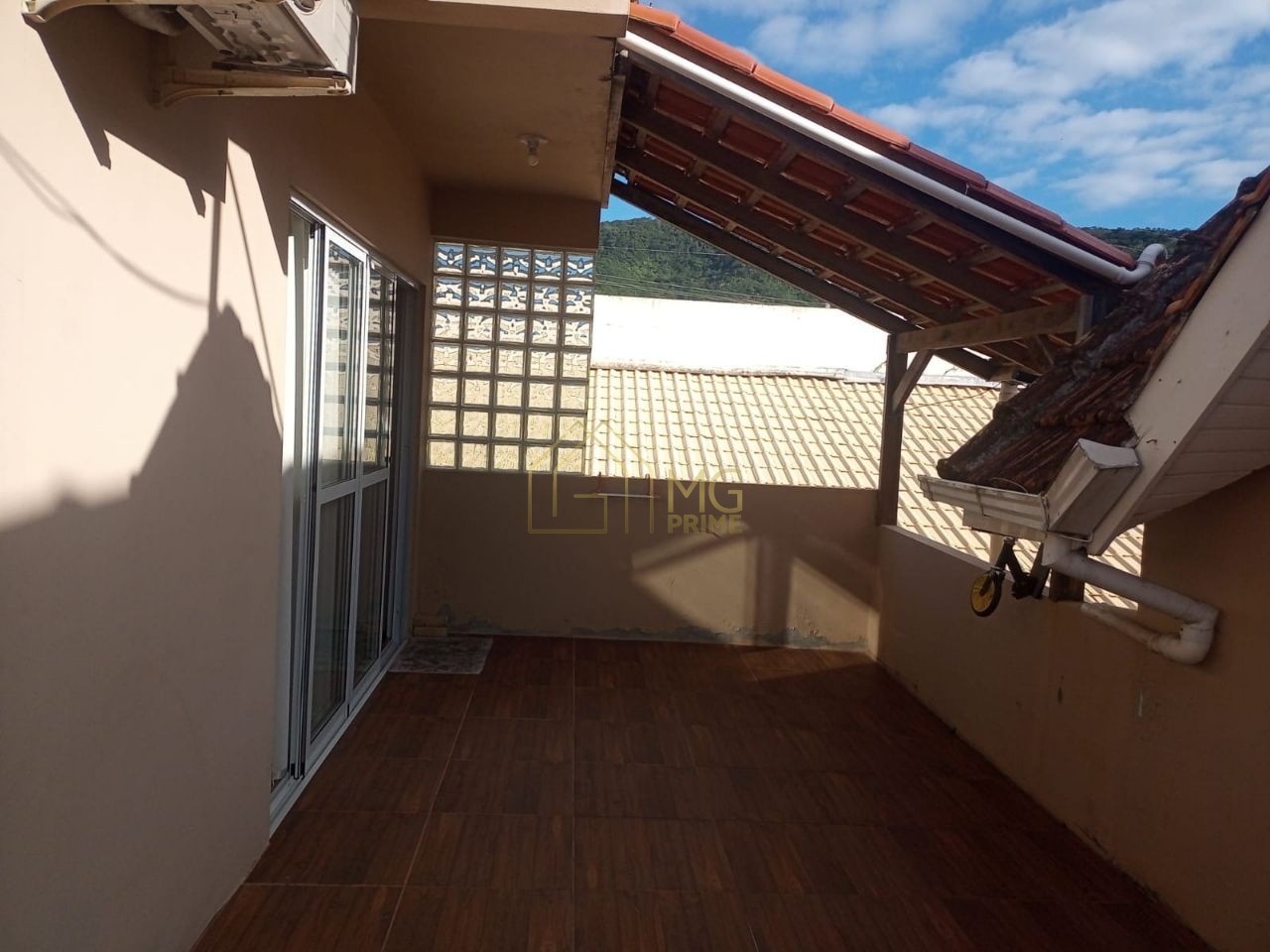 Casa à venda com 3 quartos, 50m² - Foto 26