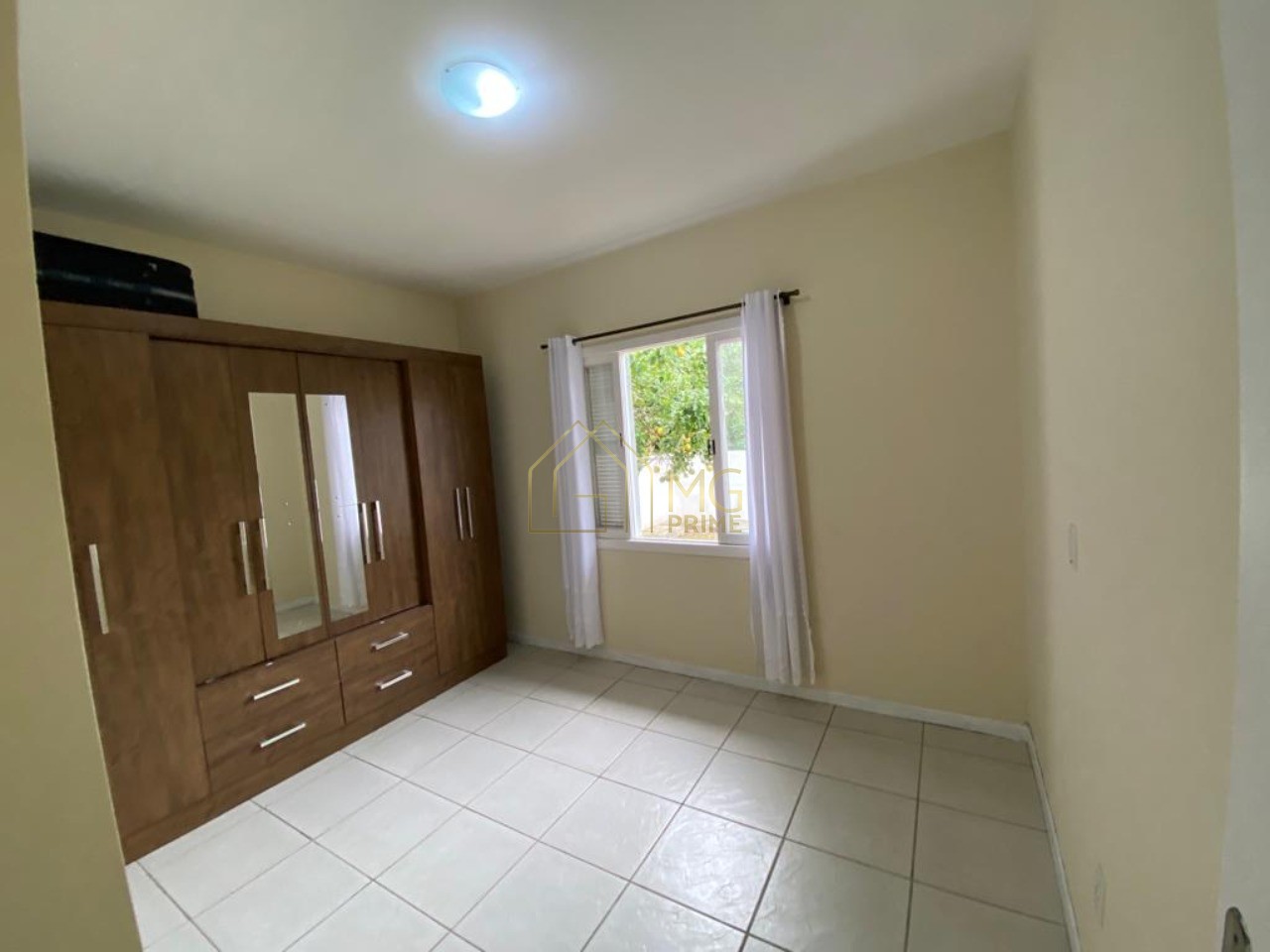 Casa à venda com 3 quartos, 360m² - Foto 8