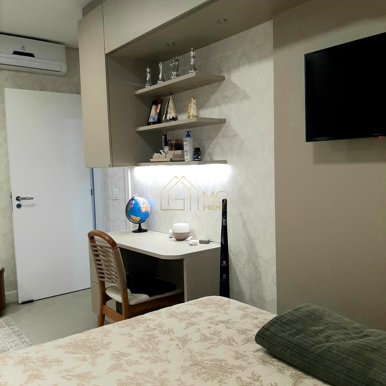 Apartamento à venda com 2 quartos, 68m² - Foto 23