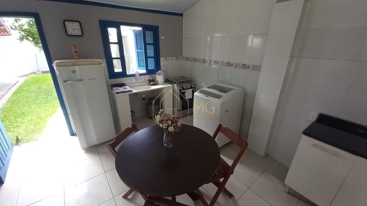 Casa à venda com 3 quartos, 166m² - Foto 14