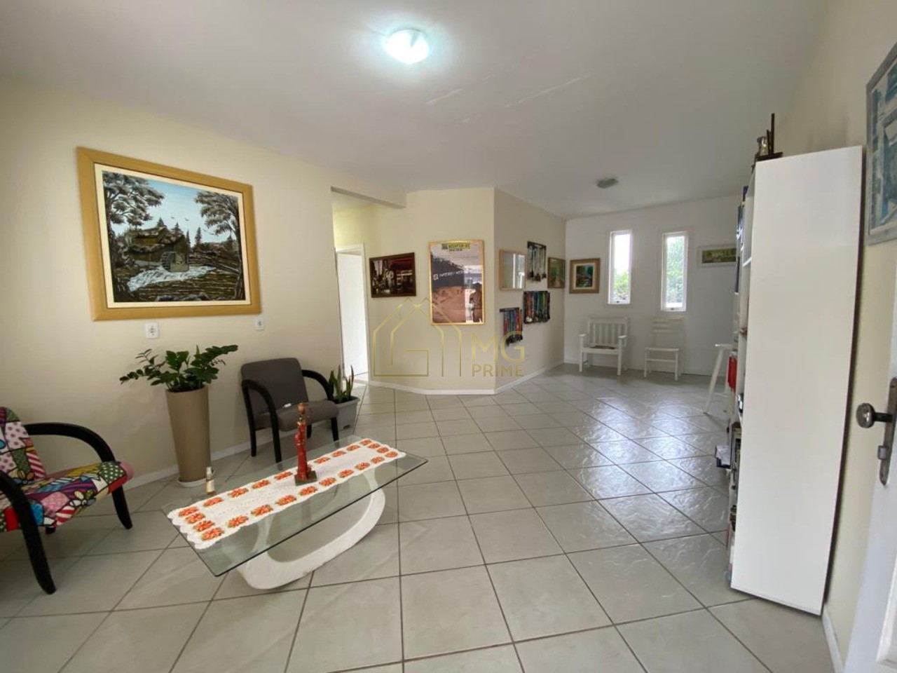 Casa à venda com 3 quartos, 360m² - Foto 4