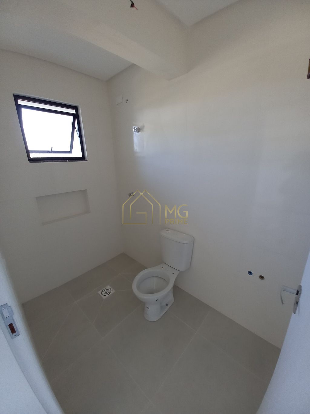 Casa à venda com 2 quartos, 90m² - Foto 32