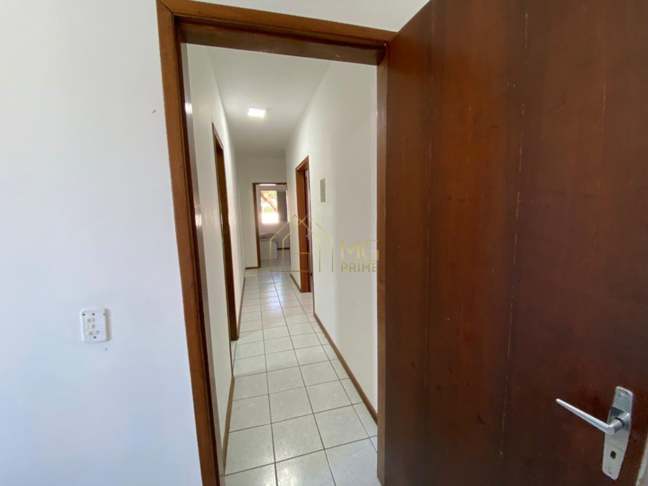 Casa à venda com 4 quartos, 160m² - Foto 10