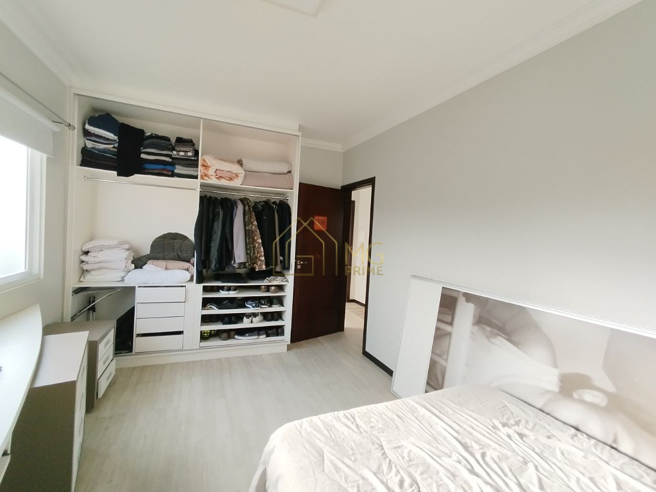 Casa à venda com 3 quartos, 290m² - Foto 11