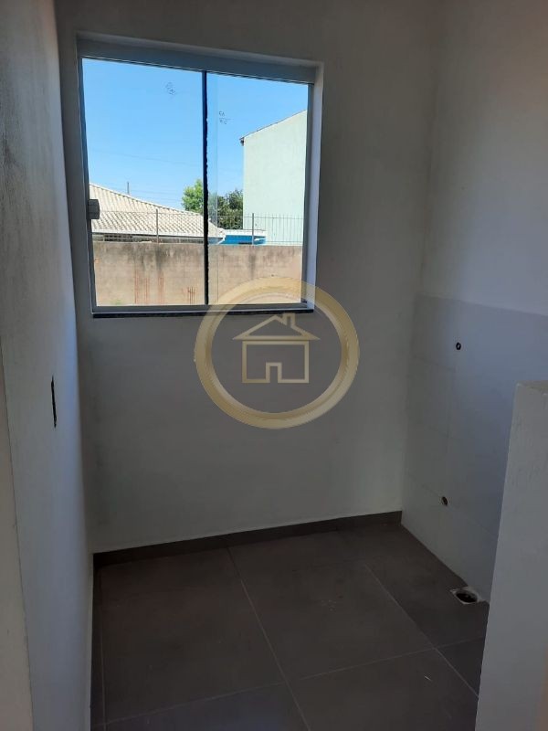 Casa à venda com 3 quartos, 111m² - Foto 11