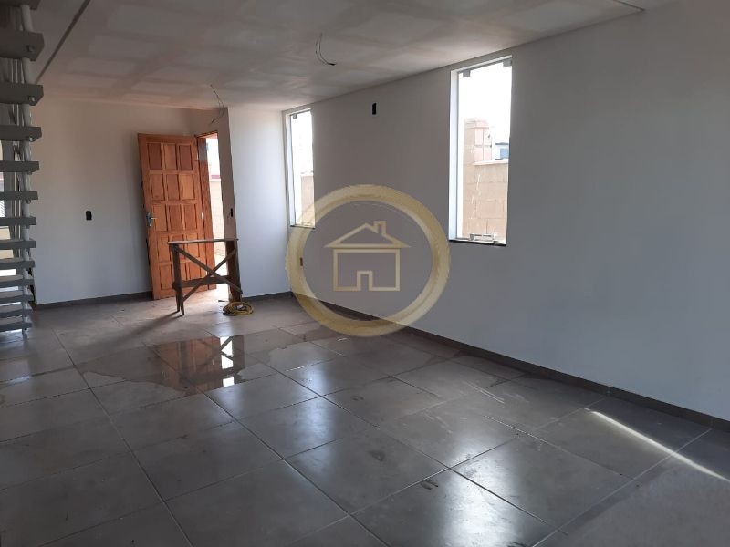 Casa à venda com 3 quartos, 111m² - Foto 13