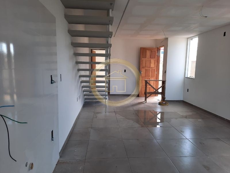 Casa à venda com 3 quartos, 111m² - Foto 14