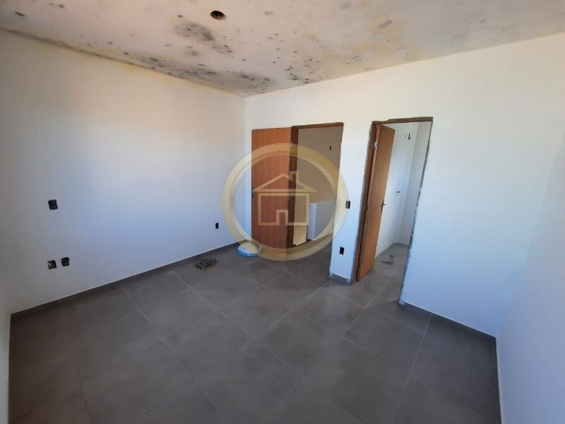 Casa à venda com 3 quartos, 111m² - Foto 38