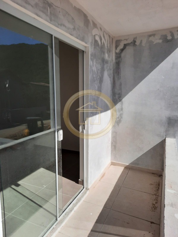 Casa à venda com 2 quartos, 92m² - Foto 22