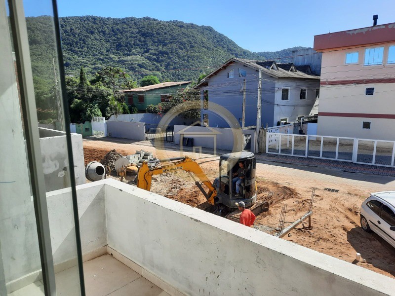 Casa à venda com 2 quartos, 92m² - Foto 12