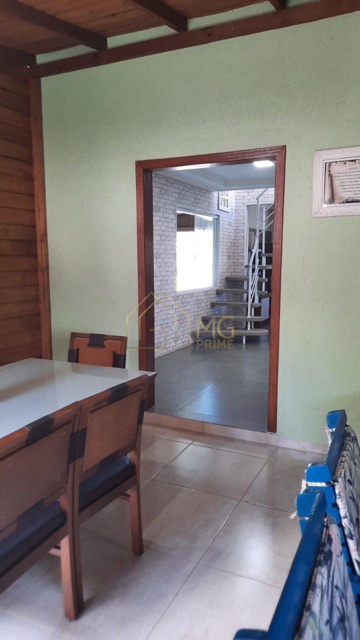 Casa à venda com 5 quartos, 234m² - Foto 25