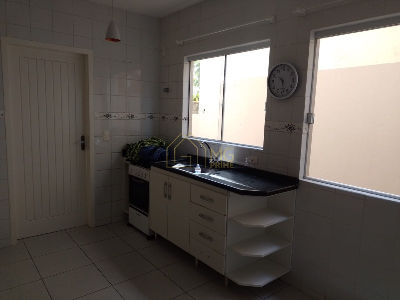 Casa à venda com 3 quartos, 133m² - Foto 4