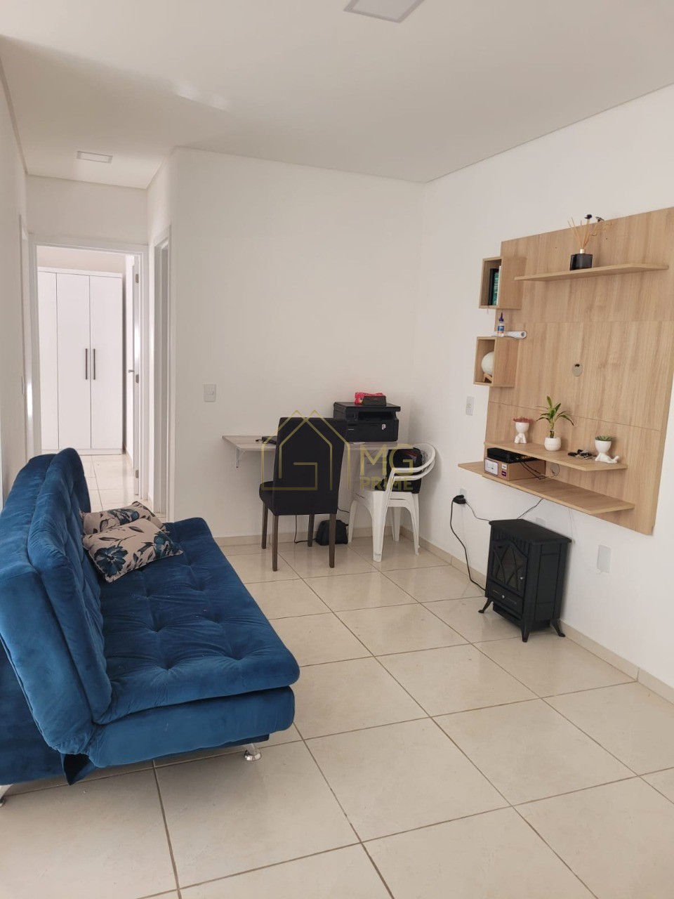 Apartamento à venda com 2 quartos, 64m² - Foto 2