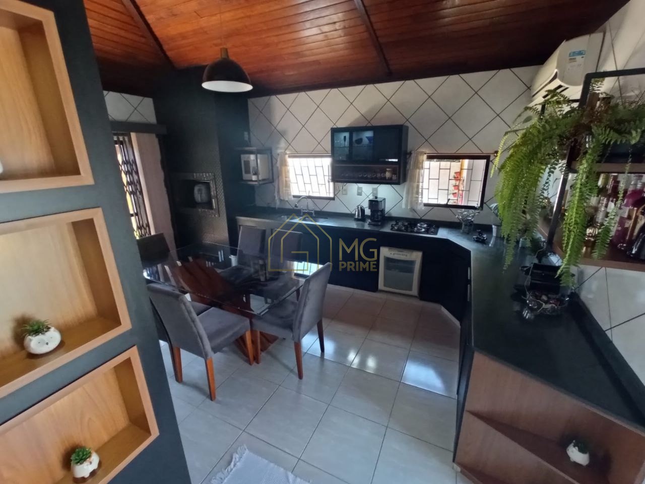 Casa à venda com 3 quartos, 345m² - Foto 6