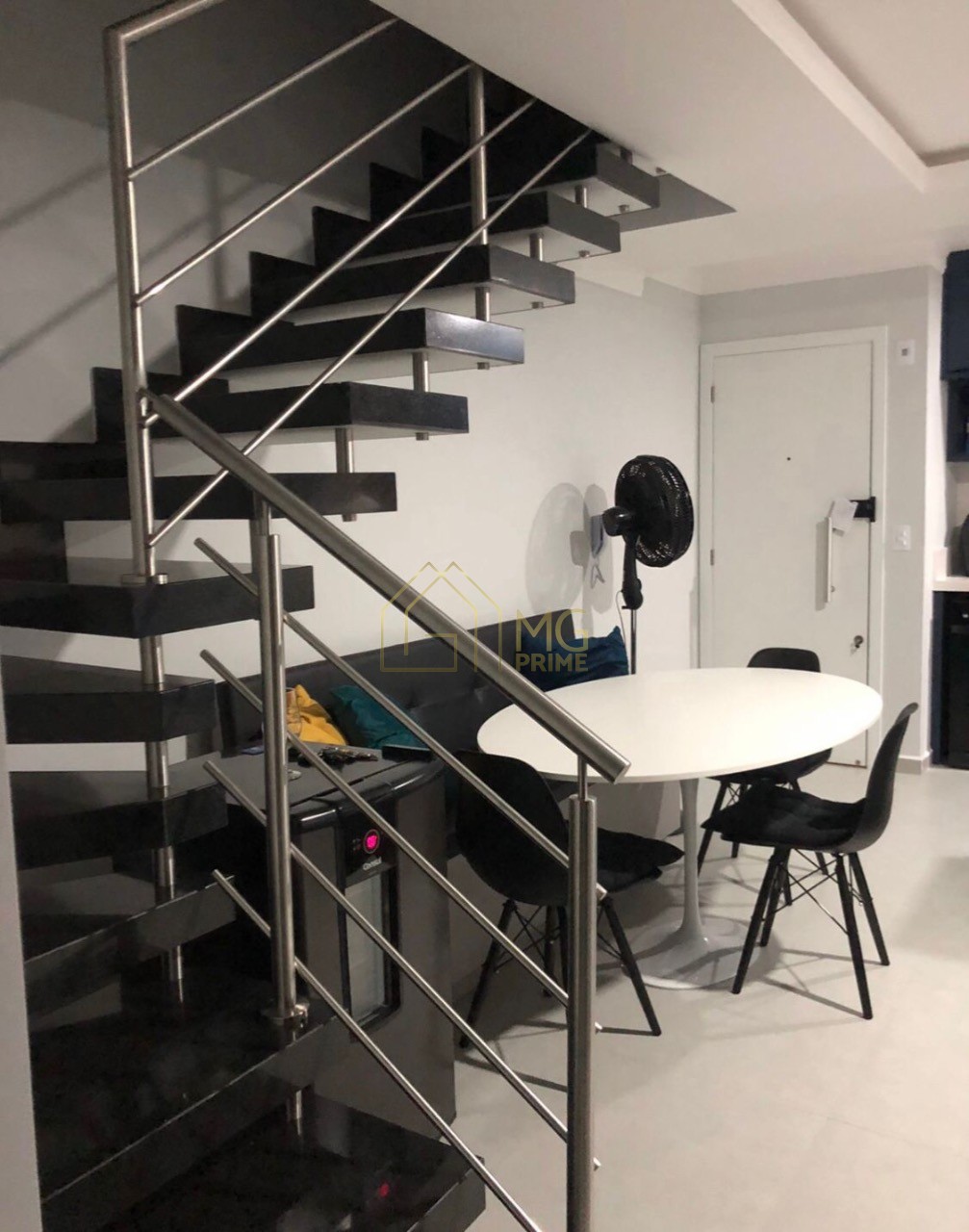 Apartamento à venda com 3 quartos, 140m² - Foto 7