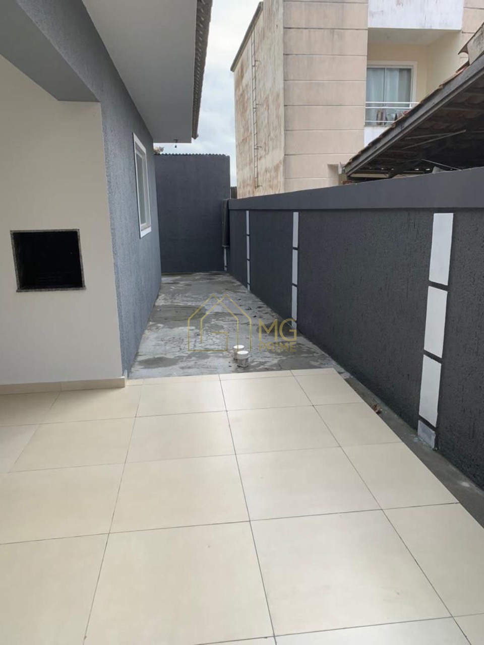 Casa à venda com 3 quartos, 110m² - Foto 3