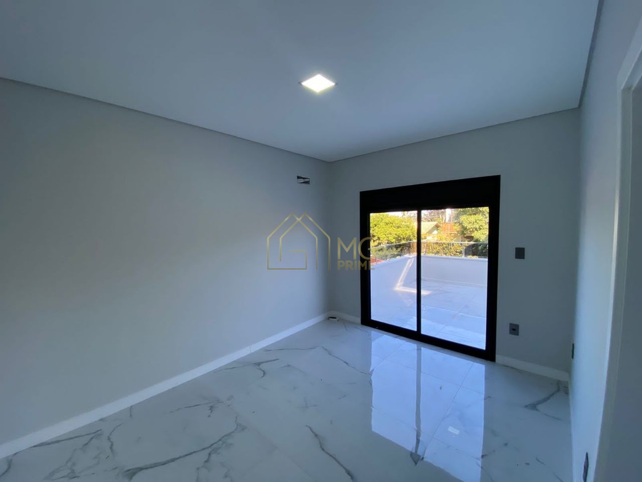 Casa à venda com 3 quartos, 289m² - Foto 18