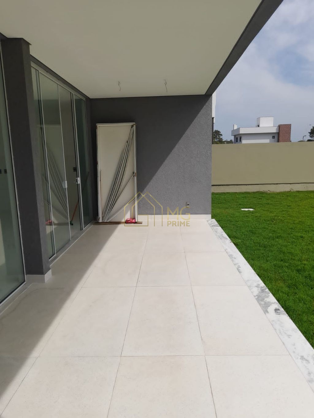 Casa à venda com 3 quartos, 212m² - Foto 6