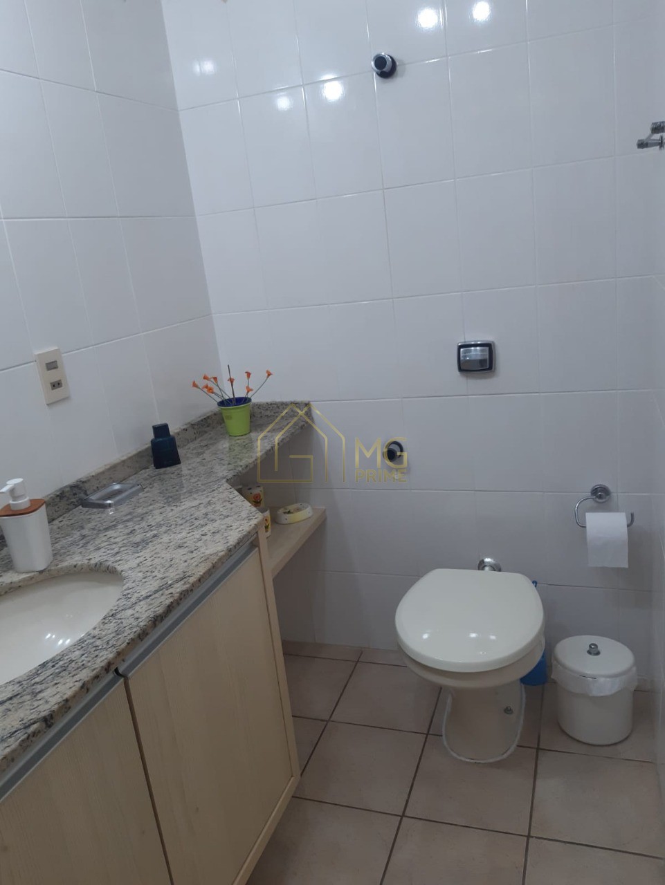 Apartamento à venda com 2 quartos, 80m² - Foto 17