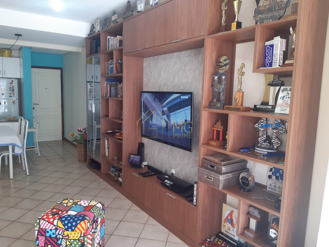 Apartamento à venda com 2 quartos, 80m² - Foto 5