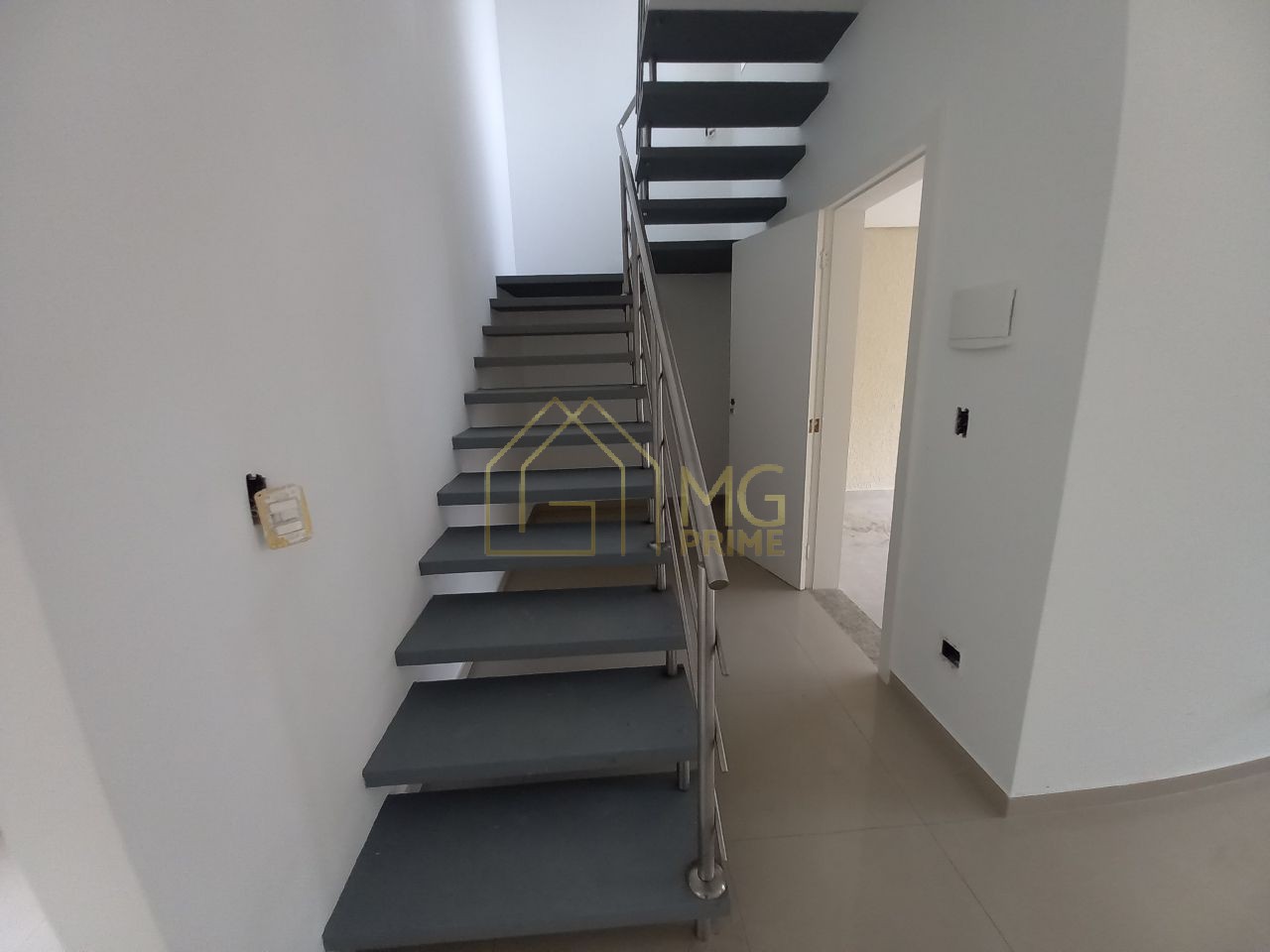 Casa à venda com 2 quartos, 120m² - Foto 16