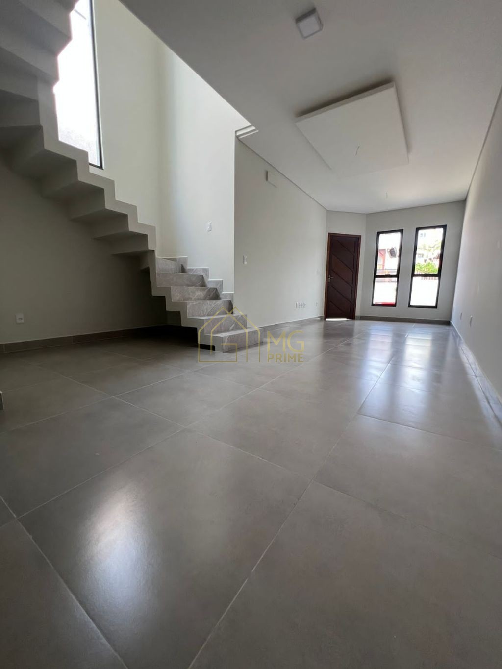 Casa à venda com 3 quartos, 125m² - Foto 4