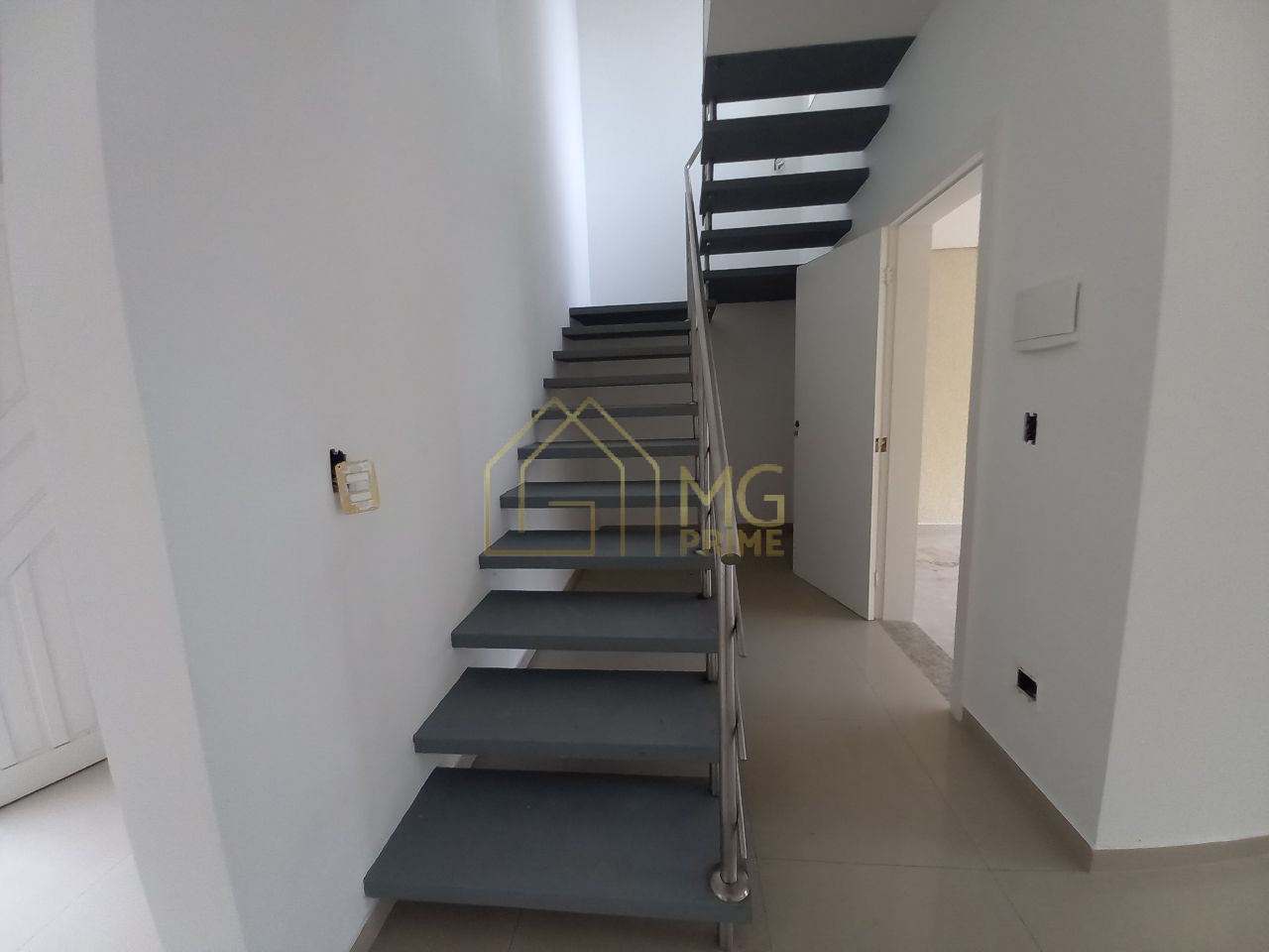 Casa à venda com 2 quartos, 120m² - Foto 15