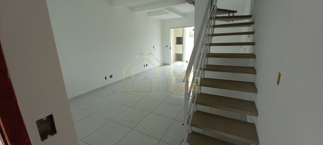 Casa à venda com 2 quartos, 95m² - Foto 5