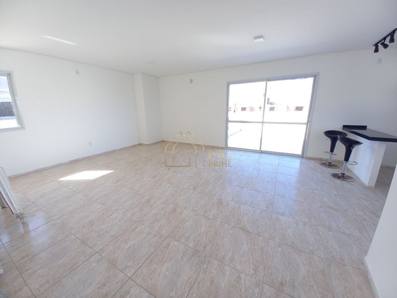 Apartamento à venda com 2 quartos, 69m² - Foto 29