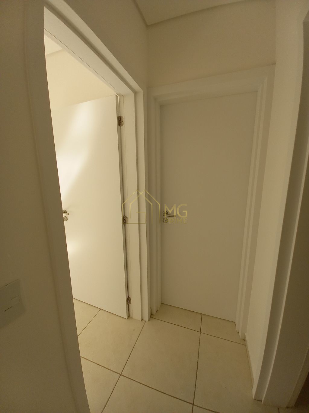 Apartamento à venda com 2 quartos, 72m² - Foto 22