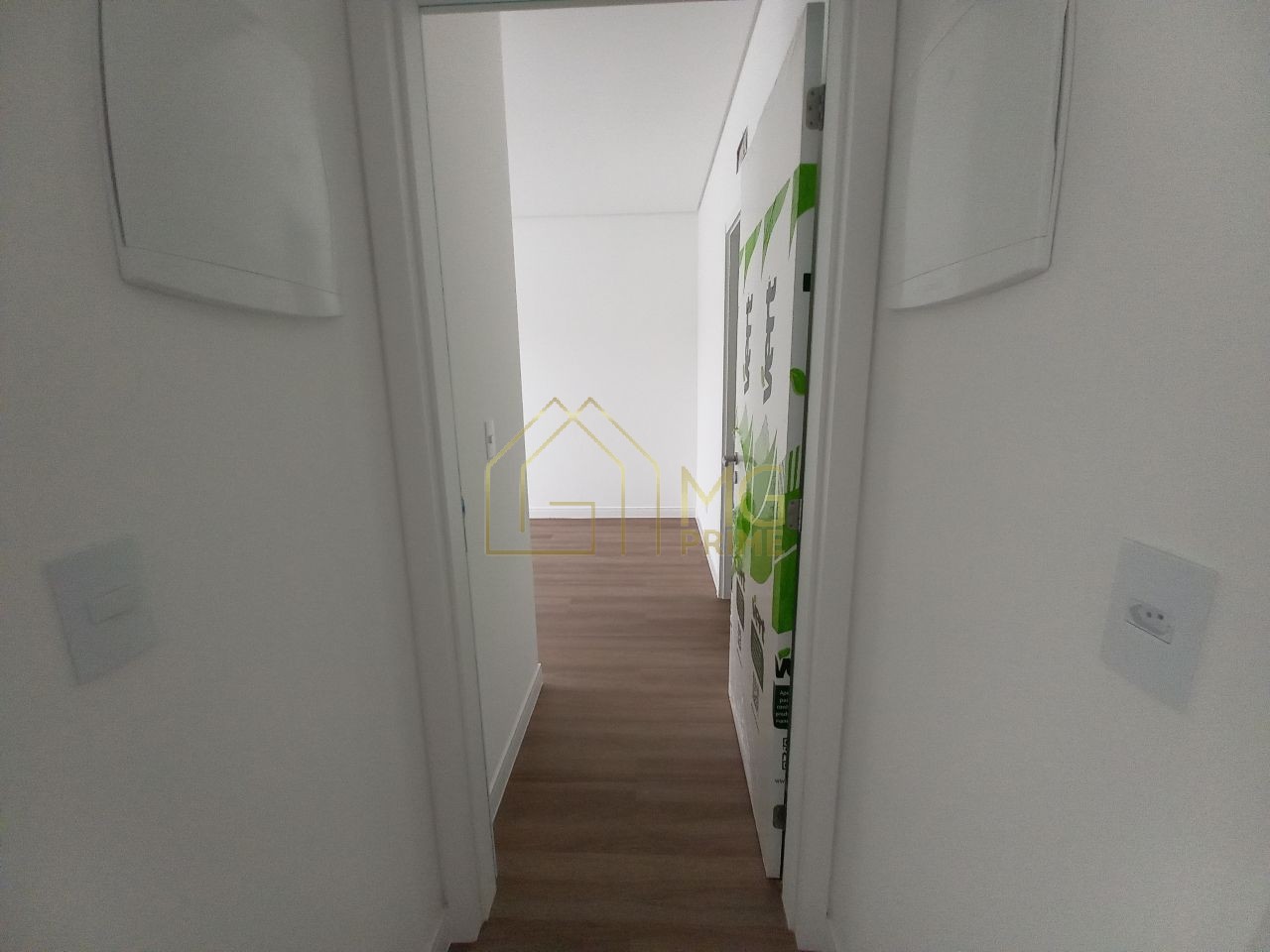 Apartamento à venda com 2 quartos, 68m² - Foto 53