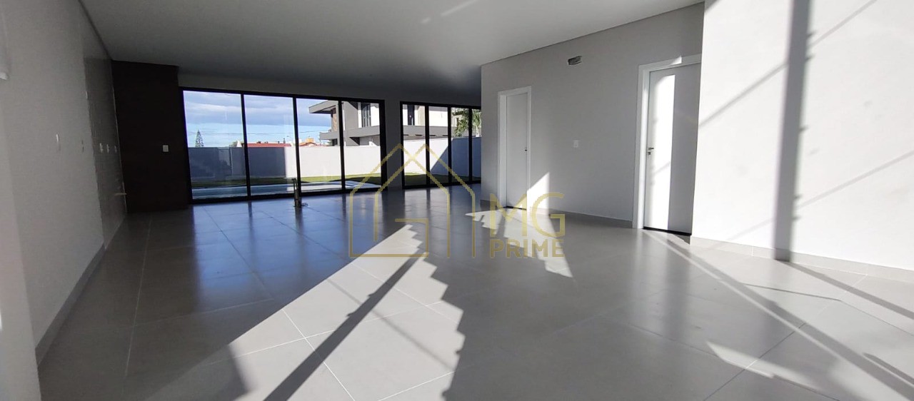 Casa à venda com 3 quartos, 300m² - Foto 6