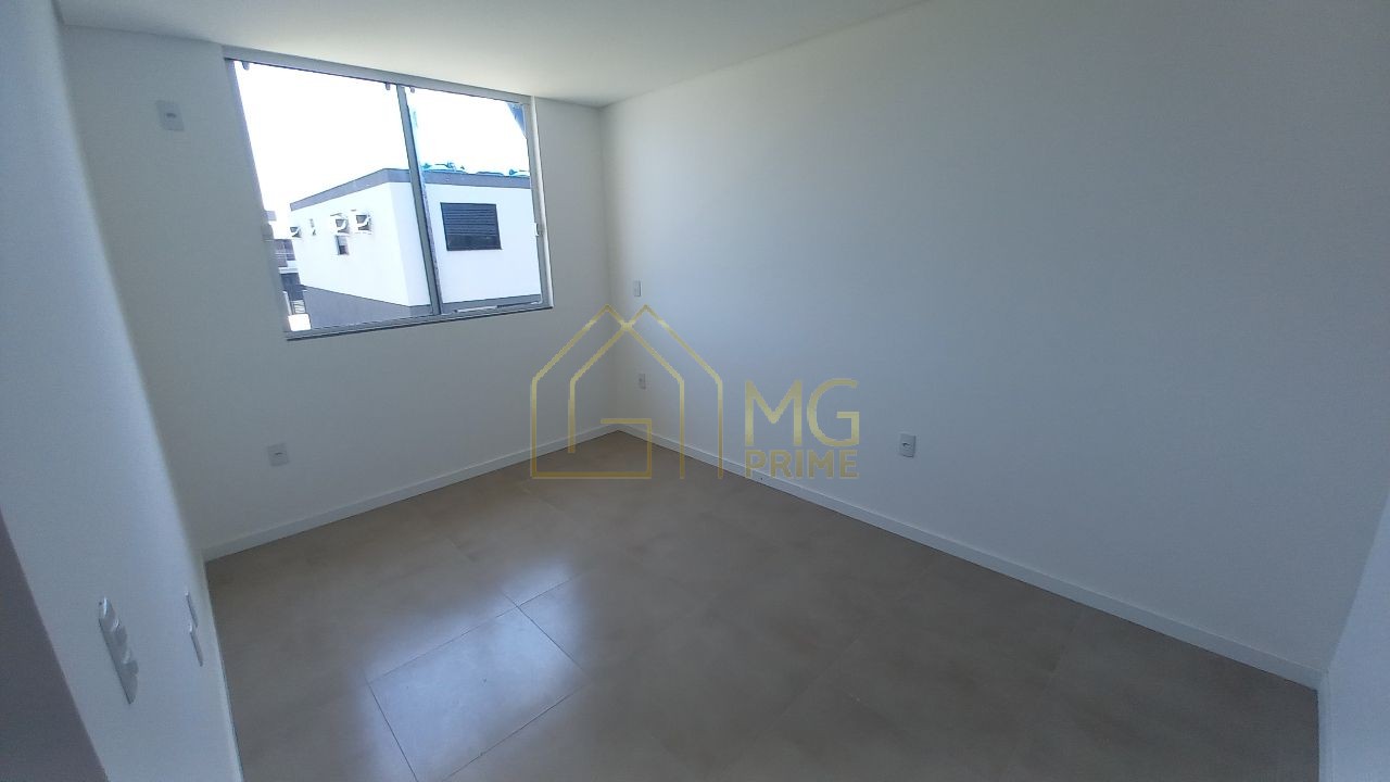 Casa à venda com 4 quartos, 141m² - Foto 15