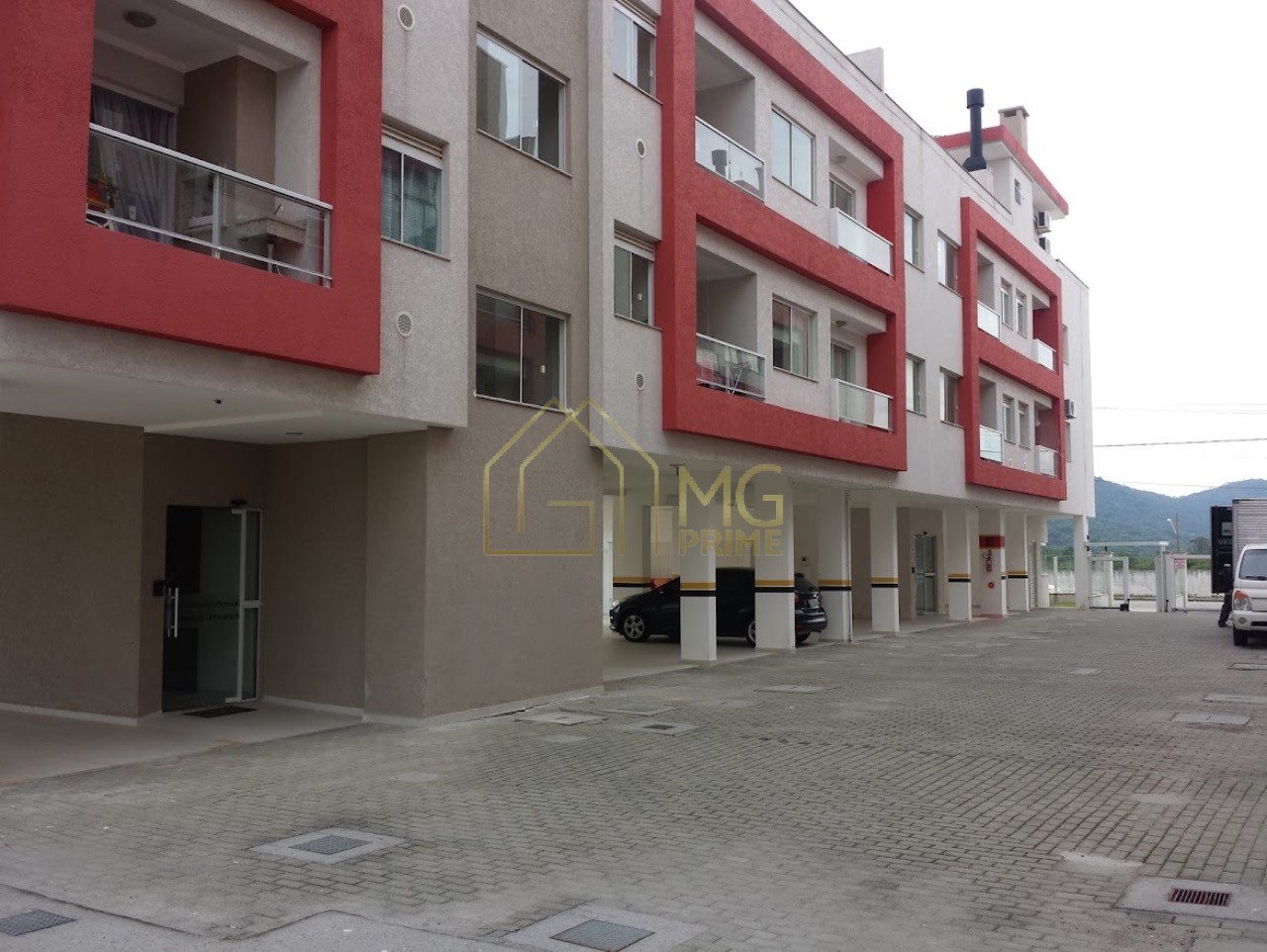 Apartamento à venda com 2 quartos, 55m² - Foto 2