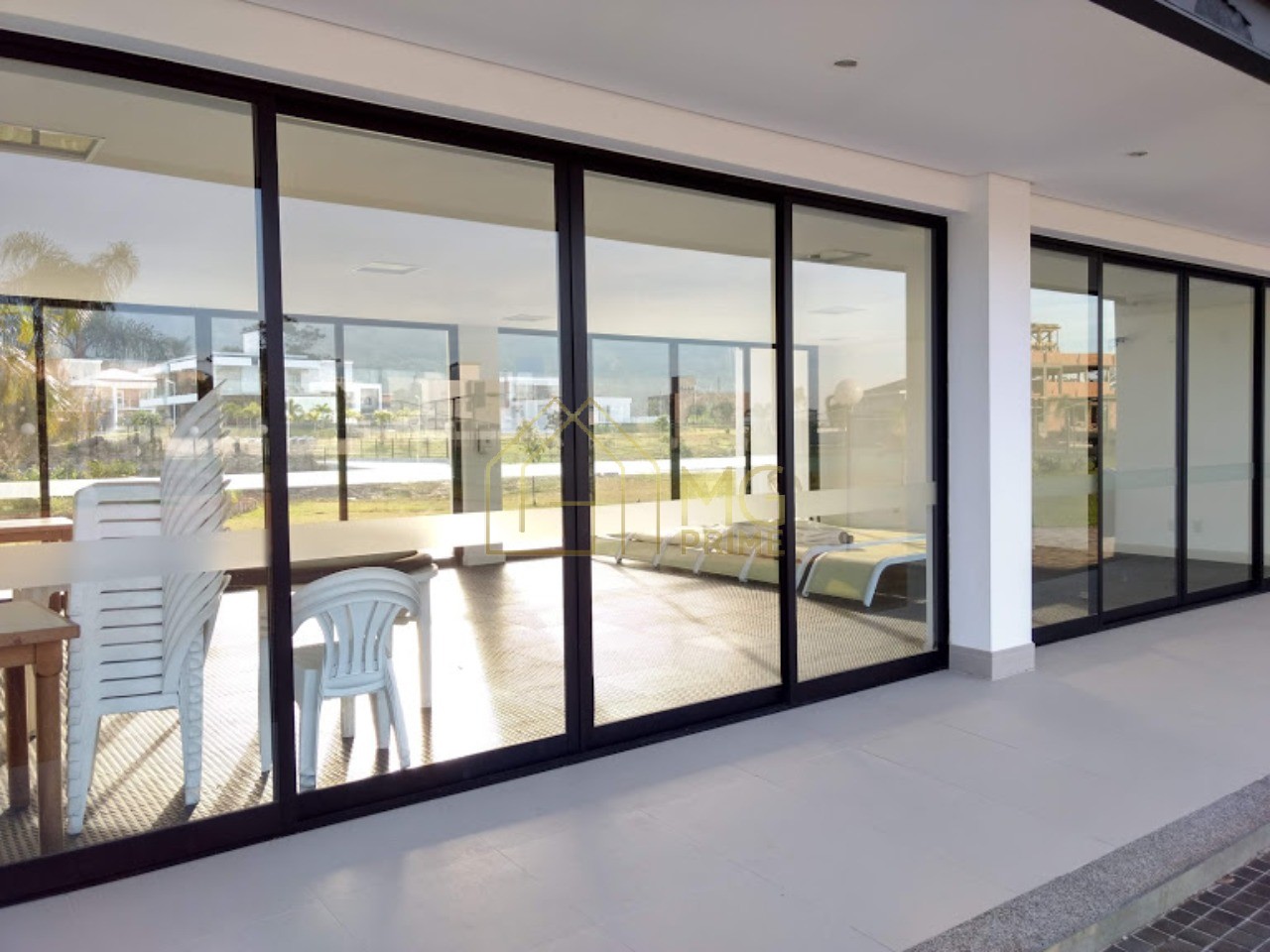 Casa à venda com 4 quartos, 378m² - Foto 65