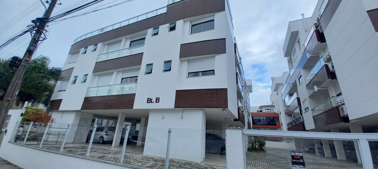 Apartamento à venda com 3 quartos, 87m² - Foto 2