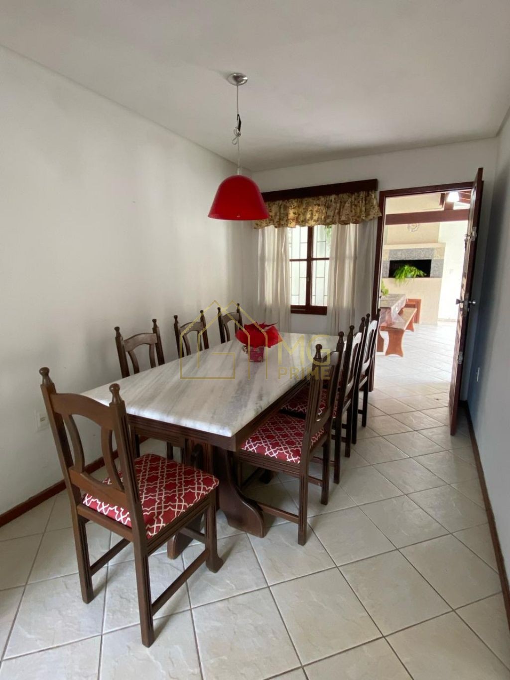 Casa à venda com 4 quartos, 240m² - Foto 15