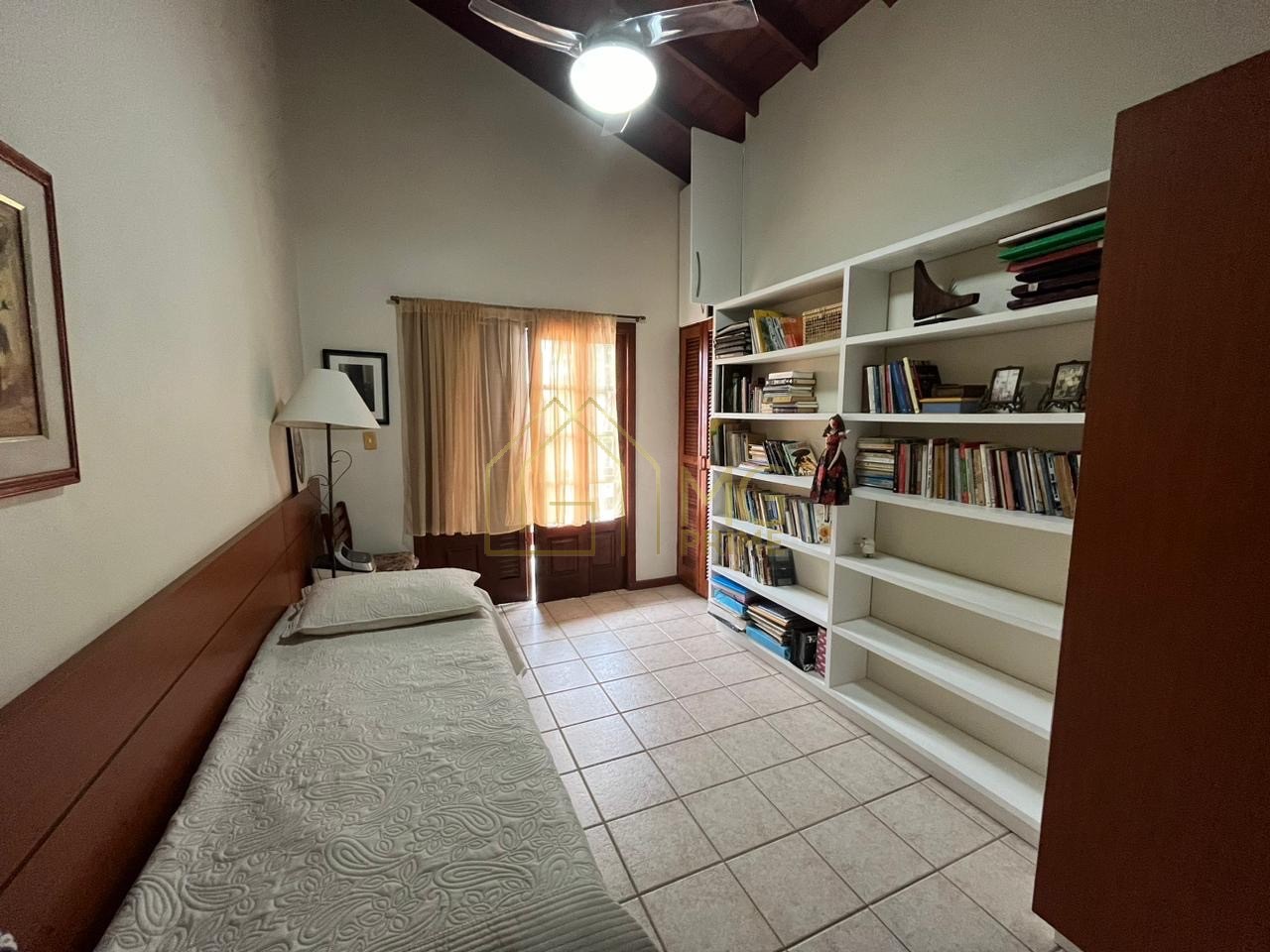 Casa à venda com 4 quartos, 203m² - Foto 25