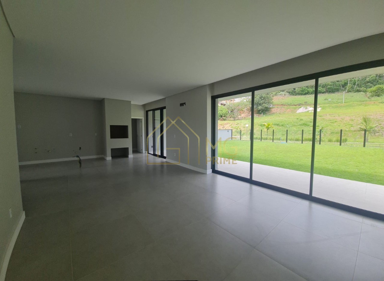 Casa à venda com 4 quartos, 378m² - Foto 14