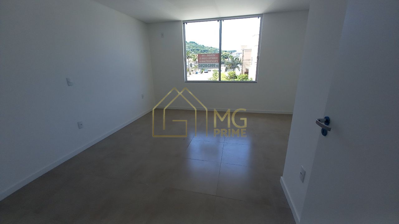 Casa à venda com 4 quartos, 141m² - Foto 14