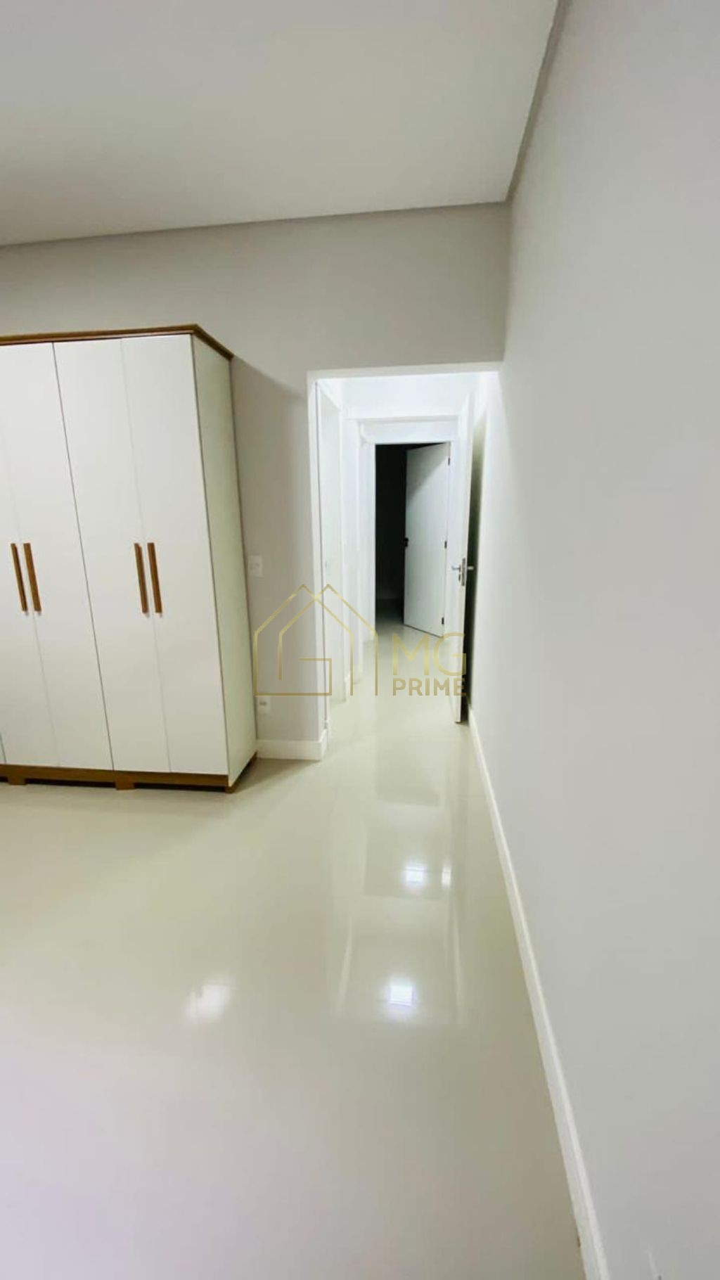 Apartamento à venda com 2 quartos, 66m² - Foto 17